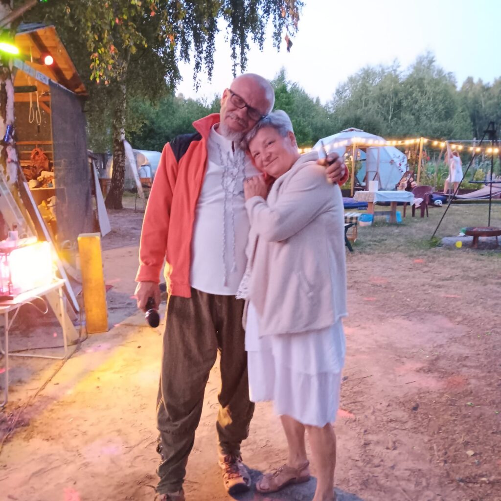 Jadwiga i Andrzej w gospodarstwie